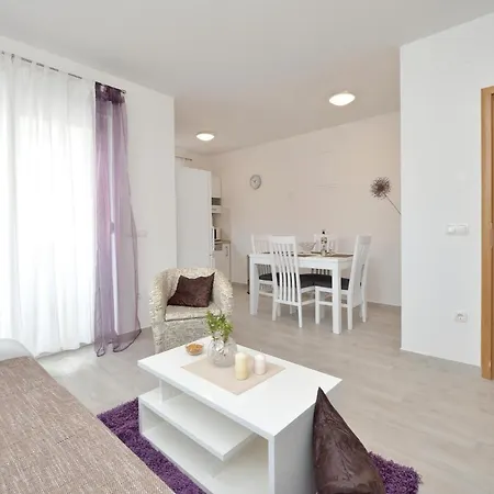 Vrsi-mulo 12 * 沃希