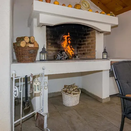 Amazing In Vrsi-mulo With Kitchen Daire
